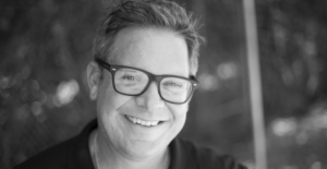 Bret Starr headshot